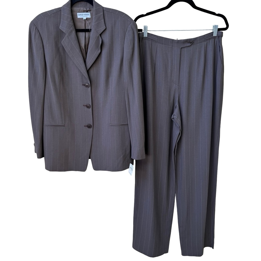 Giorgio Armani Le Collezioni Vintage Pinstripe Pant Suit Brown Wool Blend 14 NEW